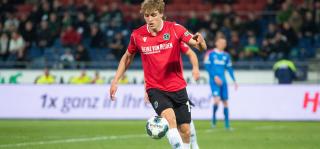 hannover96.de | 10 известных личностей, заразившихся коронавирусом